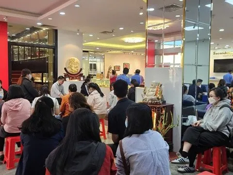 Giá bạc hôm nay 28-1: Đỉnh mới vượt 4,5 triệu đồng/lượng, nhiều người vẫn mua chờ 6 tháng