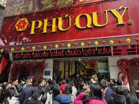 Nhiều "kho bạc" thế giới cạn hàng, thị trường chịu áp lực