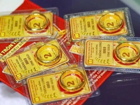 Sáng 31/1: Giá vàng thế giới giảm kỷ lục, mất mốc 5.000 USD/ounce; vàng SJC, vàng nhẫn "hạ nhiệt" sau chuỗi tăng