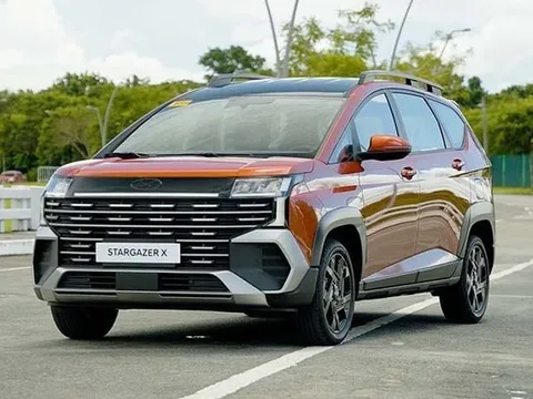 Xem trước mẫu MPV ‘lạ mà quen’ của Hyundai, khách Việt sẽ thích: Thiết kế cứng cáp hơn, tâm điểm là dải đèn LED chữ H, nội thất đẳng cấp, giá có ‘rẻ như cho’ không?