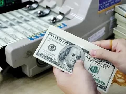 Tỷ giá USD hôm nay 3/2: Đồng bạc xanh bật tăng, chợ tự do tăng hơn 100 đồng