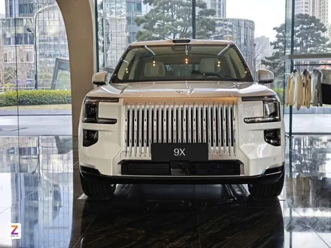 'Rolls-Royce Cullinan' của Trung Quốc mạnh 1.400 mã lực sắp về Đông Nam Á, giá dự kiến cao hơn cả xe siêu