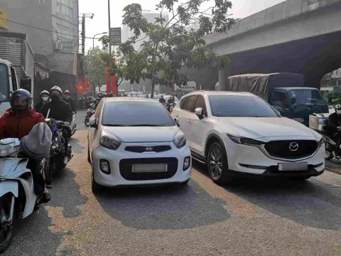 Ngay bây giờ, người đi xe máy nếu chở trẻ em theo cách này sẽ bị phạt lên đến 14 triệu, cần biết để chấp hành nghiêm chỉnh