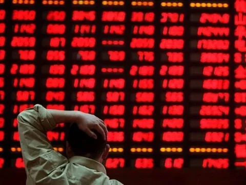 Chứng khoán đỏ rực