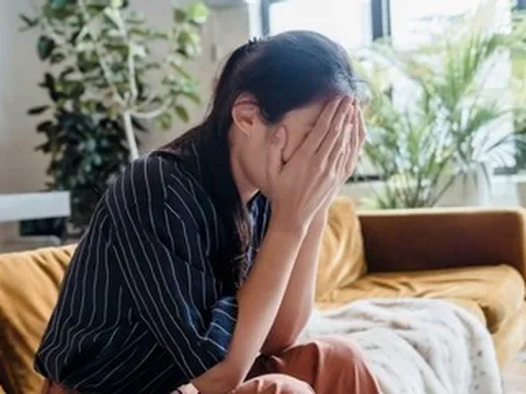 Biếu Tết bố mẹ 5 triệu đồng, chị dâu bị em chồng 'tố' trên mạng xã hội