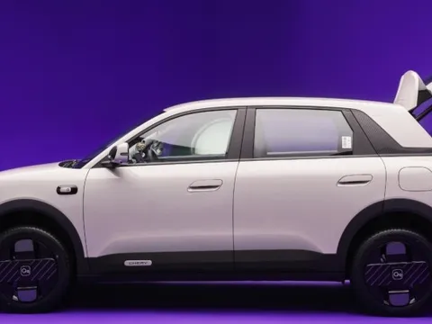 Mẫu hatchback cỡ A điện ‘rẻ như cho’, sạc 1 lần đi hơn 400km: Ngoại thất ‘lột xác’, sử dụng công nghệ chỉ có ở xe sang, hiện đã 27.000 người đặt sau 3 tiếng ra mắt