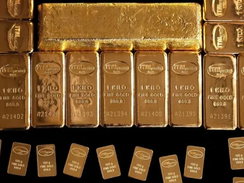 Giá vàng ngày 16/2 (29 Tết): Trong nước cao hơn thế giới khoảng 23 triệu đồng/lượng