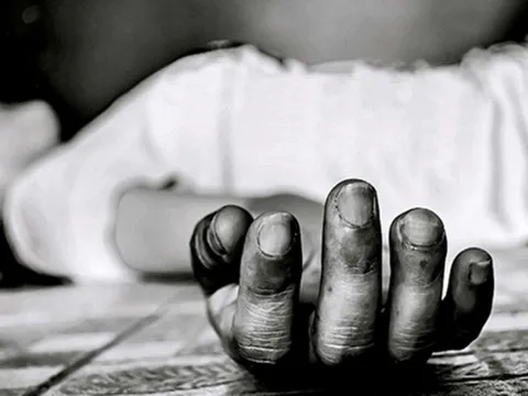 Người đàn ông 18 tuổi tử vong vì mải miết tập thể dục theo cách "vừa lạ vừa quen"