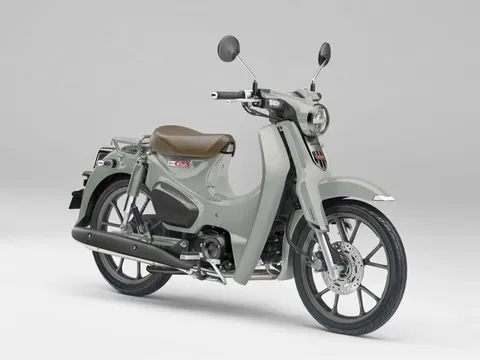 Huyền thoại xe số vạn người mê Honda Super Cub lột xác ngoạn mục, giới đại gia Việt đứng ngồi không yên