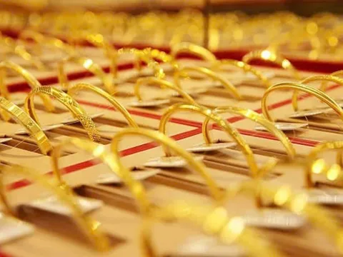 Giá vàng sáng 23/2: Trong nước tăng sốc ngay sau kỳ nghỉ Tết