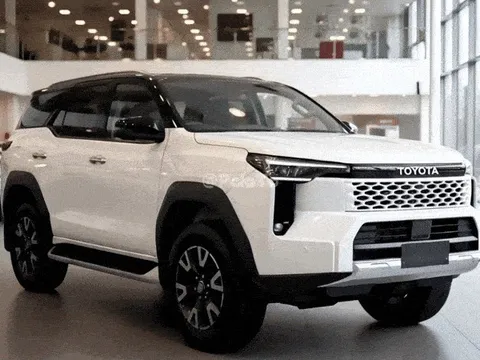 SUV 'quốc dân' sắp lột xác: Lộ diện thế hệ mới, sẵn sàng đấu bán tải đình đám cùng nhà
