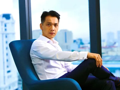 Doanh nhân tuổi Ngọ Trần Hùng Huy: 'Chiến mã' trên thương trường banker