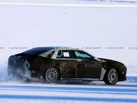 Sedan đầu bảng Hyundai lộ diện: Loại bỏ nút bấm vật lý, dồn lực cho phần mềm, khoang lái đậm chất công nghệ tương lai