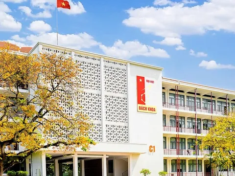 Ngành được ví là ‘vua’ của kỷ nguyên mới, điểm chuẩn lên tới 29,37, sẽ cần tới 50.000 nhân lực, thu nhập chạm ngưỡng 100 triệu đồng/tháng