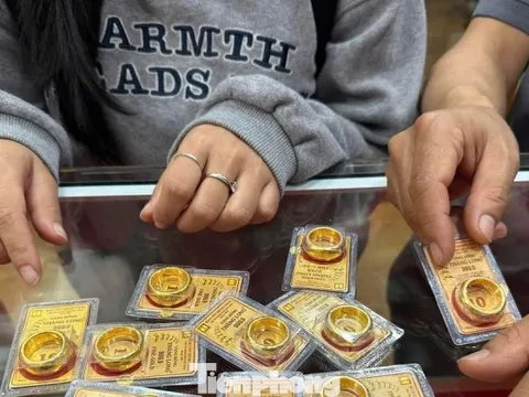 Người mua vàng lãi đậm?