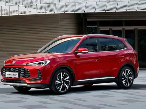 Mẫu SUV ‘chung mâm’ với Kia Sonet có bản hybrid, ‘xăng ăn như ngửi’ giá lại hấp dẫn: Thiết kế hiện đại, nội thất được đầu tư, tích hợp hệ thống tái tạo năng lượng