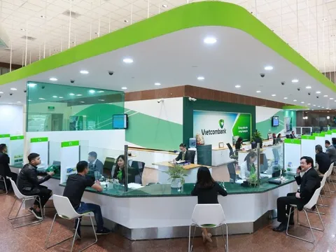 Gửi 100 triệu đồng tiết kiệm tại Vietcombank, sau 1 năm nhận về bao nhiêu?