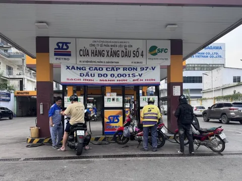 Chiến sự ở Trung Đông bắt đầu tác động đến thị trường xăng dầu Việt Nam