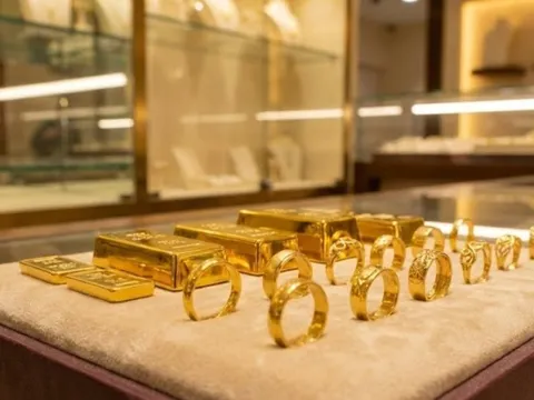 Giá vàng hôm nay (6/3): Đồng loạt giảm mạnh, vàng nhẫn có nơi lao dốc hơn 2 triệu đồng/lượng