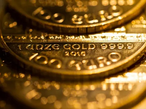 Quỹ vàng lớn nhất thế giới “xả” hàng chục tấn vàng chỉ sau 3 phiên