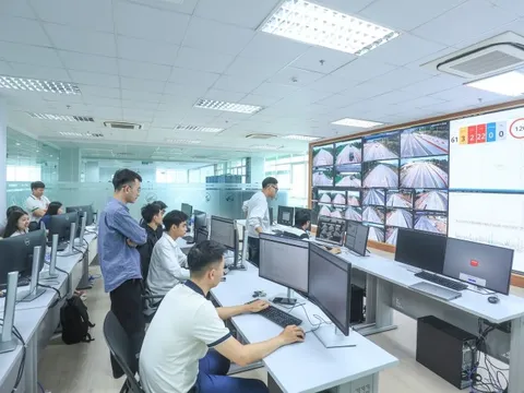 Chỉ 0,2 giây xử lý một xe: Tận mắt khám phá 'tổng hành dinh' giám sát thu phí cao tốc Bắc – Nam