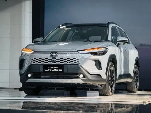 Hot nhất lúc này: 5 mẫu ô tô 'ăn xăng như ngửi' tại Việt Nam, có xe chỉ hơn 3 lít/100 km