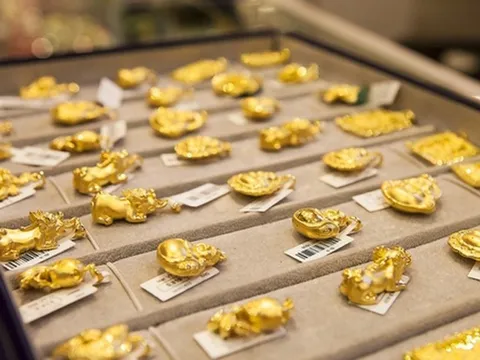 Giá vàng hôm nay (12/3): Bất ngờ giảm mạnh, mất hơn 1 triệu đồng/lượng