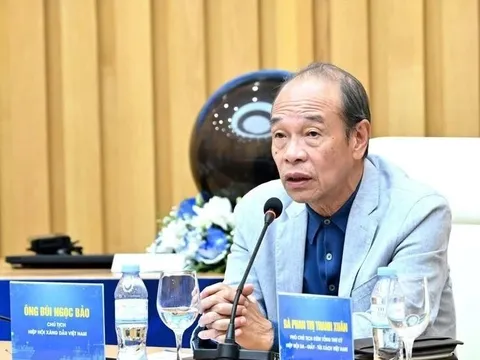 Đề xuất dùng Quỹ bình ổn giá xăng dầu mua dự trữ khi giá thấp