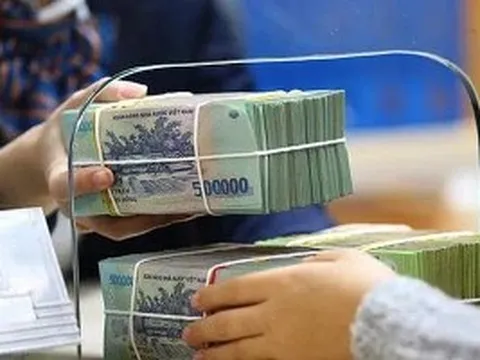 Hơn 1,3 triệu tỷ đồng tiền gửi ở ngân hàng với lãi suất gần bằng 0