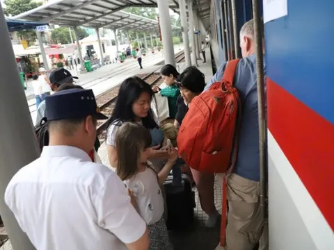 Đường sắt giảm giá vé