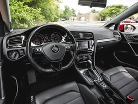 75 xe Volkswagen tại Việt Nam bị triệu hồi vì túi khí Takata