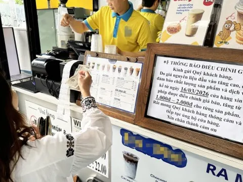 Nhiều mặt hàng rục rịch tăng giá “ăn theo” xăng dầu