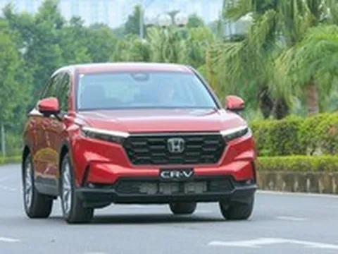 Honda Việt Nam bổ sung công nghệ cho CR-V bản xăng, giá bán từ 1,039 tỷ đồng