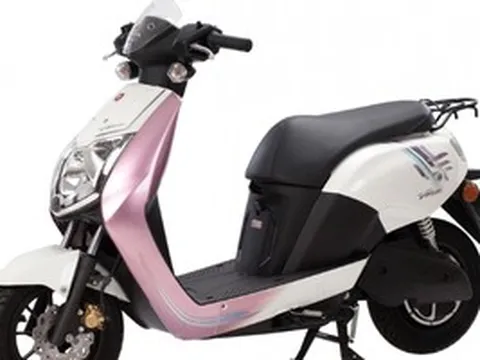 Mẫu xe điện 'ngon-bổ- rẻ' từ Honda, đi mưa, lội nước nhẹ vẫn ổn: Chạy tới 100 km/lần sạc, thiết kế như xe tay ga