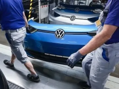 Doanh số không như kỳ vọng các hãng xe điện tìm hướng đi mới