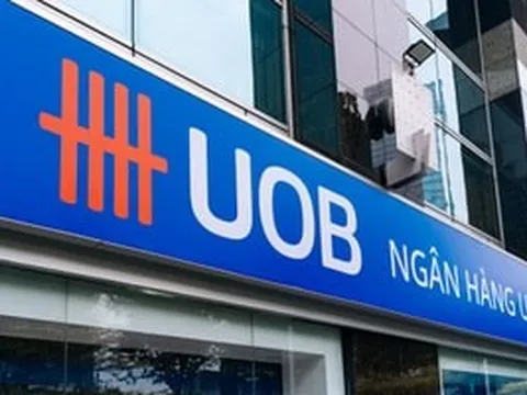UOB dự báo giá vàng có thể đạt 6.000 USD/ounce