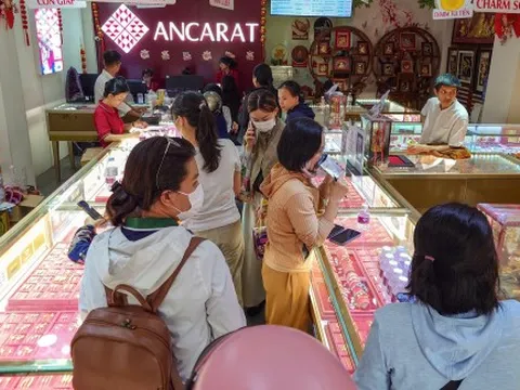 Bạc sắp được đưa lên sàn giao dịch