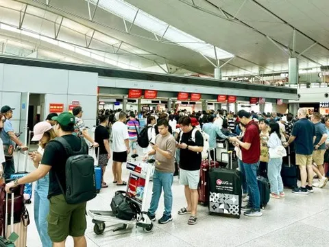 Giá tour du lịch có thể tăng cao theo giá xăng dầu