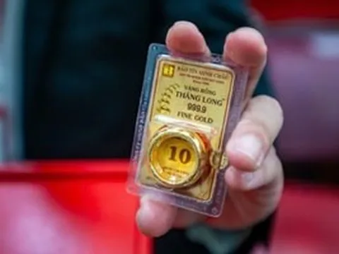 Giá vàng hôm nay (25/3): Tăng vọt 13 triệu đồng/lượng sau 2 ngày, vượt 175 triệu đồng