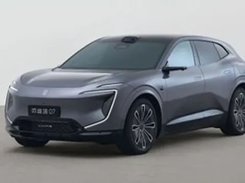 ‘Chung mâm’ với Ford Everest nhưng giá chỉ 816 triệu: SUV cỡ D với 6 phiên bản thiết kế lịch lãm, ghế massage cùng 26 loa xập xình, đi thẳng Hà Nội - Huế chỉ trong 1 lần sạc đầy