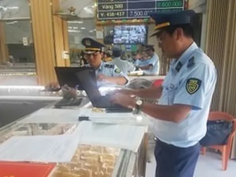 Xử phạt 9 doanh nghiệp kinh doanh vàng