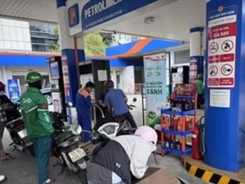 Giảm thuế môi trường, VAT, tiêu thụ đặc biệt với xăng dầu bắt đầu từ 24h ngày 26/3