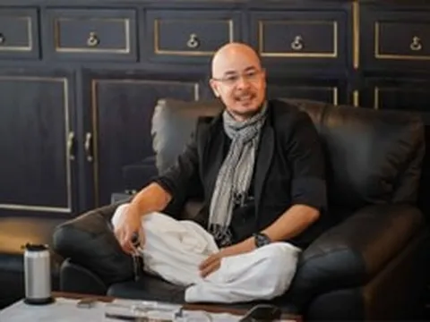 Quán cà phê mới của ông Đặng Lê Nguyên Vũ xuất hiện bên sông ở thành phố trực thuộc Trung ương trẻ nhất Việt Nam