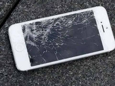 Đừng vội vứt điện thoại, laptop cũ: Tiền cả đấy!