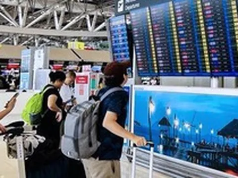 1 Giám đốc Hàn Quốc và 17 doanh nhân khác bị tạm hoãn xuất cảnh