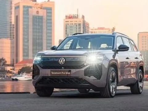 Volkswagen đưa mẫu SUV 'chung mâm' Hyundai Palisade phiên bản mới nhất về Việt Nam: Giá cực chát nhưng trang bị có xứng tầm?