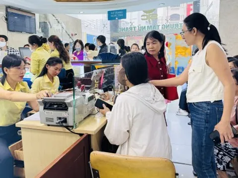 Giá vàng giảm 1,4 triệu đồng/lượng