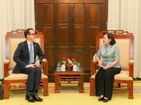 Thống đốc Ngân hàng Nhà nước tiếp Giám đốc Cơ quan Nghiên cứu Kinh tế Vĩ mô ASEAN+3