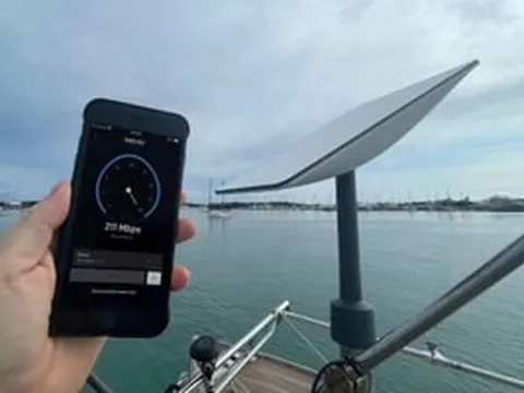 Mạng internet của tỷ phú Elon Musk chưa kịp 'nổ' tại Việt Nam, một chủ tàu tại Hải Phòng bị phạt ngay 70 triệu đồng vì dùng chui