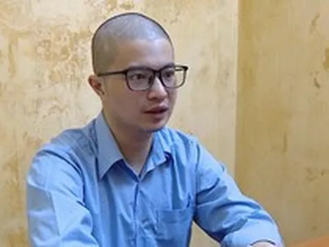 Phát hiện 214 miếng vàng có chữ SJC, gần 100 tỷ đồng tiền mặt, "núi" đồng hồ Rolex, Hublot... tại nhà bạn gái của siêu lừa Mr Pips